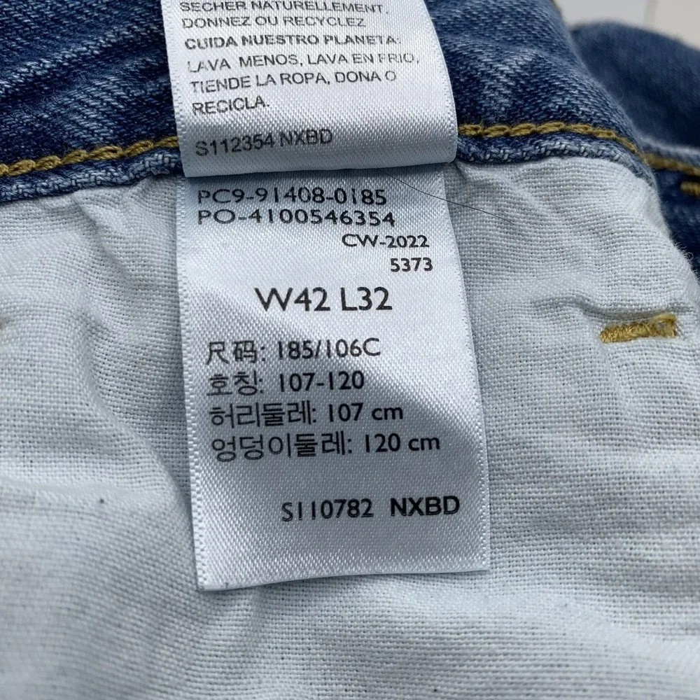 Levi Strauss Men's Signature Gold Blue Denim Jeans 42x32 Relaxed Fit Medium Wash